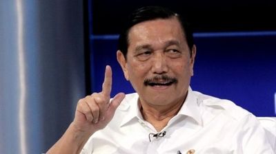 Luhut Desak Forum Purnawirawan TNI Akui Wapres Gibran