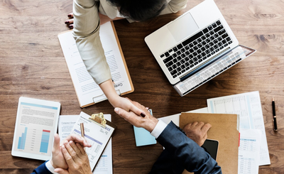 Membina Hubungan Baik dengan Mitra Bisnis