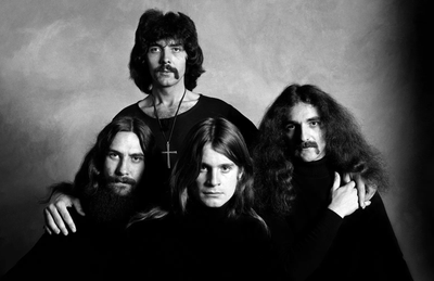 Black Sabbath: Pionir Musik Metal atau Penggagas Satanisme?