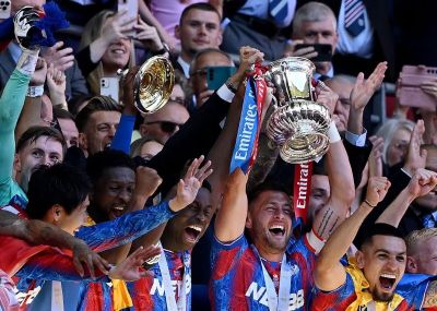 Epic Victory! Pelatih Crystal Palace Penuh Semangat Usai Hajar Man City dan Raih FA Cup!
