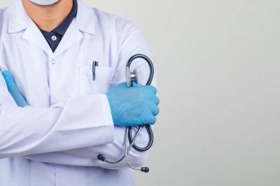 Menkes Godok Aturan Dokter Umum Bisa Lakukan Operasi Caesar