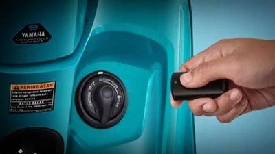 Cara Pelaku Bobol Sistem Keyless Motor Ternyata Modus Lama!