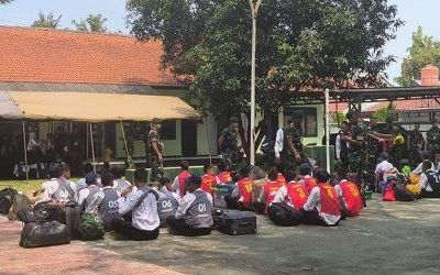 Siswi Curhat ke Dedi Mulyadi Kecanduan Miras, Apakah Barak Militer Solusinya?