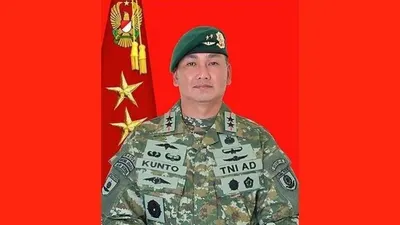 Indikasi Aroma Politik di Balik Batalnya Mutasi TNI, Apakah Buntut Matahari Kembar?