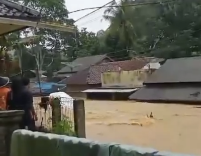 Update Banjir dan Longsor Sukabumi: 20 Desa Terdampak!