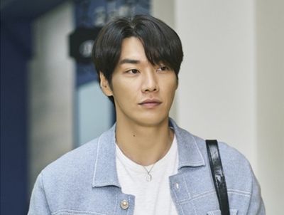 5 Drakor Terbaru Kim Young Kwang Wajib Ditonton, Bikin Nagih!