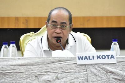 Adhan Dambea ke Nakes: Pelayanan Dulu, Administrasi Belakangan