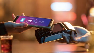 Evolusi Uang: Dari Sistem Barter Hingga Era Digital