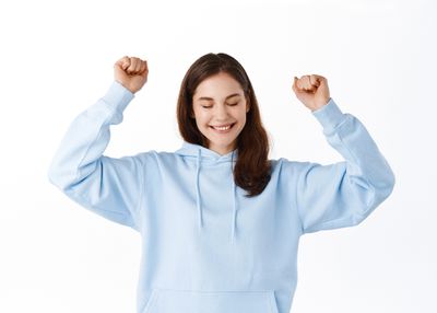 3 Kebiasaan Mudah dan Sederhana yang Bisa Bikin Kamu Lebih Percaya Diri dan Dicintai