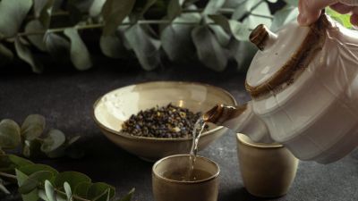 Tradisi Minum Teh: Menyambungkan Budaya Jepang dan Inggris