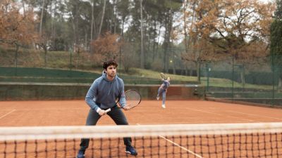 Teknik Dasar Bermain Tenis untuk Pemula