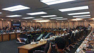 DPR Terima Audiensi Serikat Tani, Desak Reforma Agraria Sejati