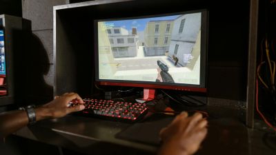 Esports: Transformasi Olahraga Modern dan Dampaknya di Indonesia
