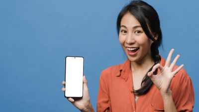 Perkembangan Smartphone: Dari Alat Komunikasi ke Perangkat Multifungsi