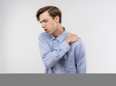 Frozen Shoulder yang Bikin Gerak Terbatas? Ini Penyebab dan Cara Mengatasinya!
