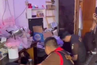 Kejari Geledah Rumah Tersangka PJU, Sita Puluhan Dokumen dan Aset di Kerinci
