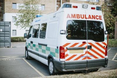 Anggota DPRD Buteng Soroti Pungutan Ambulans yang Capai Rp1 Juta