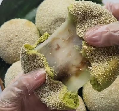 Resep Mochi Klepon Buns: Dari Jajanan Pasar Jadi Dessert Kekinian