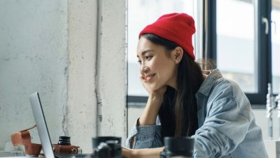 Tantangan dan Peluang dalam Industri Kreatif di Indonesia