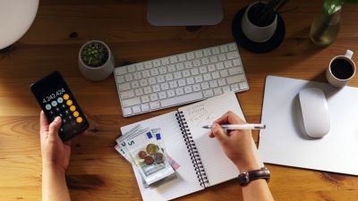 Mengatur Keuangan Pribadi: Strategi untuk Kemandirian Finansial