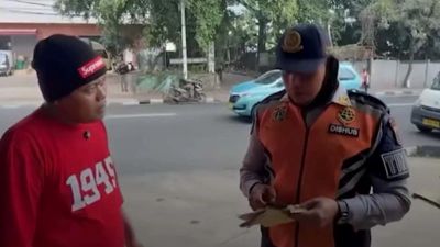 Sule Ditilang karena Kendaraan Tak Melakukan Uji Berkala