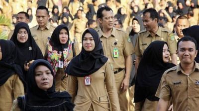 Perbandingan Gaji antara PNS, Sektor Swasta, dan Startup di Indonesia