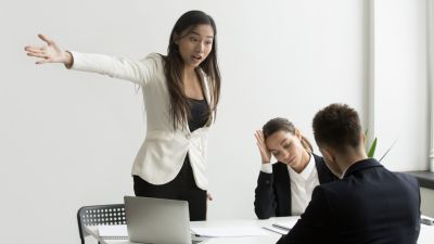 Dampak Micromanagement dalam Dunia Kerja