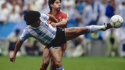 Sepak Bola: Olahraga Populer yang Menyatukan Dunia