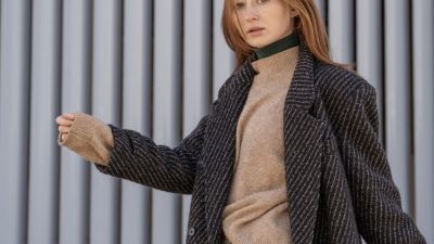 Cara Tampil Santai dengan Blazer: Panduan Gaya yang Stylish