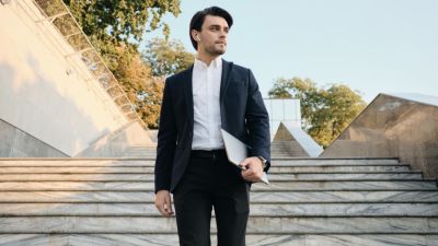 Memadukan Gaya dan Kenyaman Dalam Outfit Formal Pria