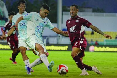 PSM Makassar Ditahan Imbang PSIM Yogyakarta Tanpa Gol di Parepare
