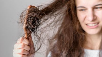 Merawat Rambut Kering dan Bercabang: Panduan Lengkap untuk Kesehatan Rambut