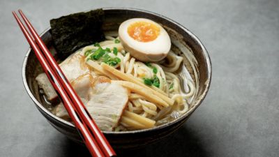 Ramen: Kreasikan Rasa Jepang di Rumah