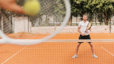 Peran Penting Mengatur Nafas dalam Permainan Tenis