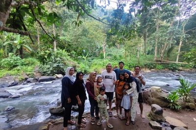 Wisata Kampung Bedeng 165 Padarincang Tempat Camping Pinggir Sungai Gunung Karang