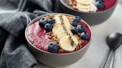 Tren Smoothie Bowl di Indonesia: Kreasi Makanan Sehat yang Menggoda Selera