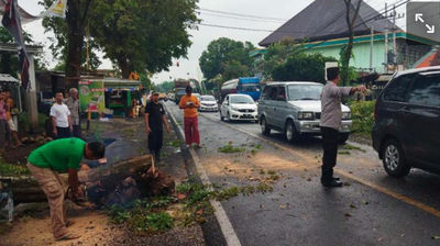 Puluhan Rumah Rusak Akibat Angin Kencang di Gondanglegi dan Kepanjen