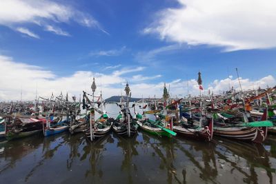 Mega Proyek Rp 72 Triliun di Sektor Perikanan, Guru Besar UGM Tegaskan Harus Ada Transparansi dan Keterlibatan Masyarakat