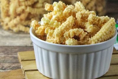 4 Resep Kue Akar Kelapa Renyah dan Gurih, Dijamin Anti Gagal!