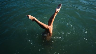 Tren Floating Yoga: Menggabungkan Kebugaran dengan Keindahan Alam