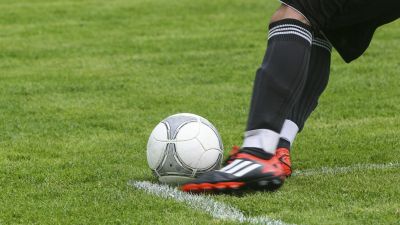 Sejarah dan Perkembangan Sepak Bola di Dunia