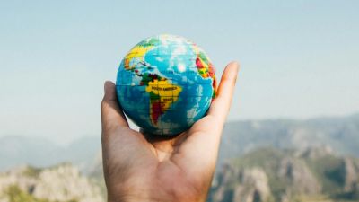 Menemukan Jati Diri Melalui Traveling