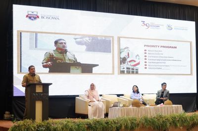 Walkot Munafri Paparkan Strategi Pembangunan Berkelanjutan Makassar di Universitas Bosowa