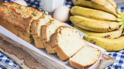Membuat Kue Bolu Pisang yang Fluffy dan Lezat