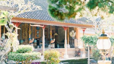 Arsitektur Rumah Tradisional Indonesia: Antara Estetika dan Fungsionalitas di Era Modern