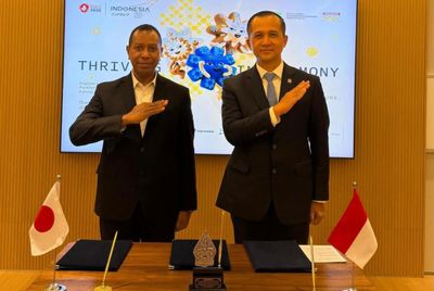 Gubernur Apolo Safanpo dan Menteri Transmigrasi Jajaki Kerjasama Internasional di World Expo Jepang