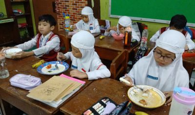 Marak Kasus Keracunan, Orang Tua Siswa SD Muhammadiyah 1 Kota Solo Tolak MBG
