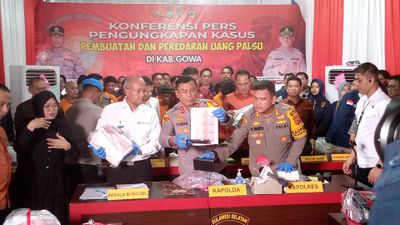 Eks Kepala Perpustakaan UIN Alauddin Otak Jaringan Produksi Uang Palsu Divonis 5 Tahun