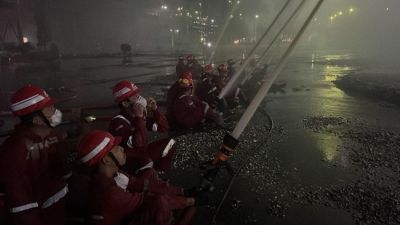 Kebakaran Hebat Melanda Kilang Pertamina di Dumai, Riau