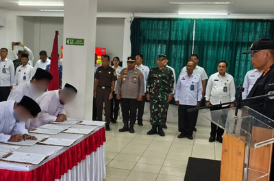 Delapan Napi Teroris Lapas Nusakambangan Resmi Ikrar Setia NKRI